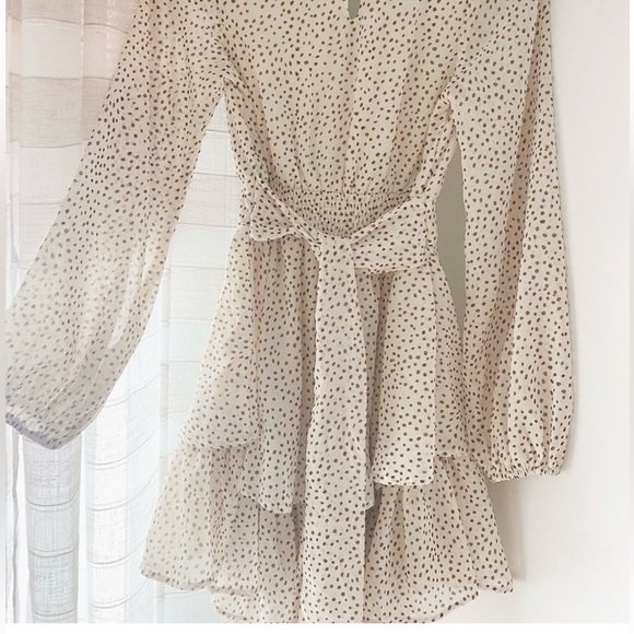 Boutique, Japan top long sleeve cream, and brown dot size small layer ruffle - Picture 2 of 4